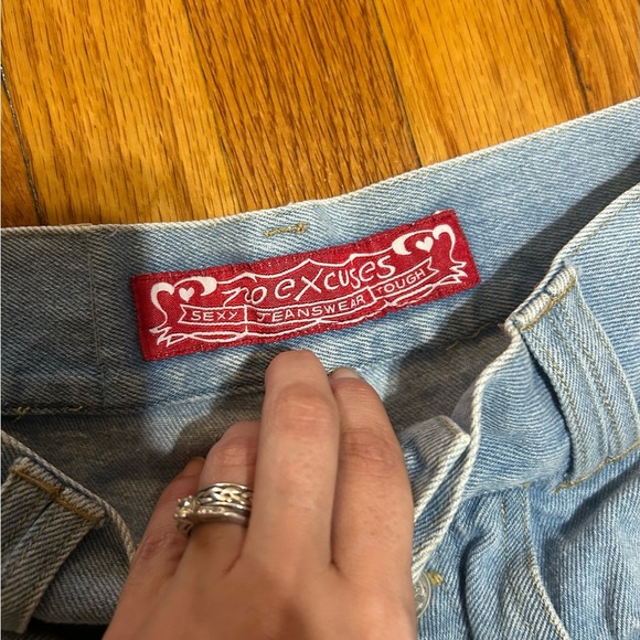 No Excuses Vintage 90s Button Fly Jean Shorts Size 9/10 Runs Small - Picture 3 of 11